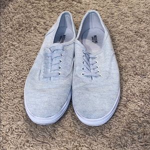 Women’s Mossimo Supply Co. sneakers.